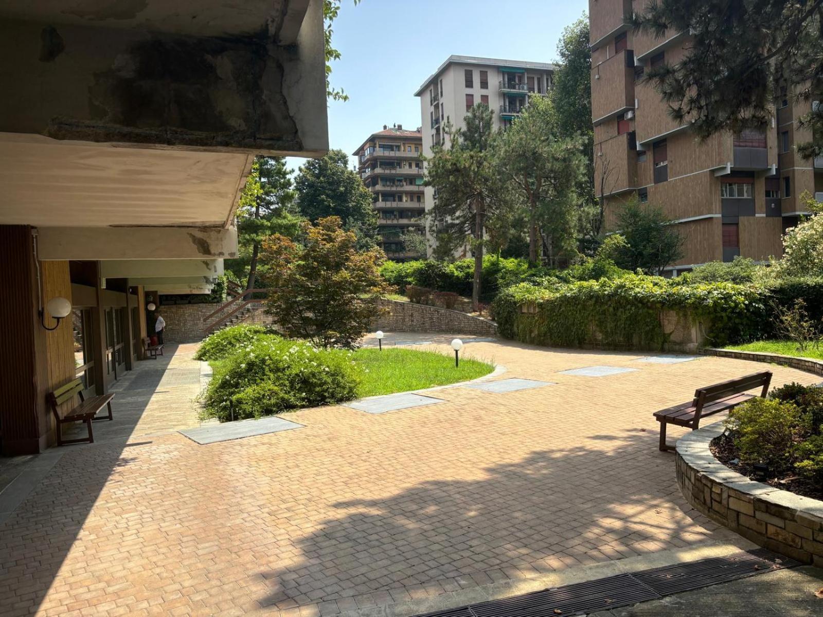 Loft Elegante In Centro Milano In Zona Signorile - Davanti Alla Metro المظهر الخارجي الصورة